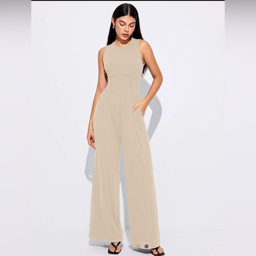 NWT – CIDER. Solid Ribbed Wide leg jumpsuit. Size Medium